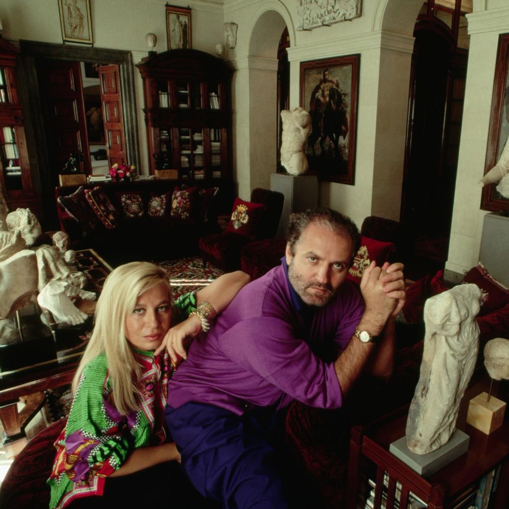 Gianni Versace Moved to Milan 