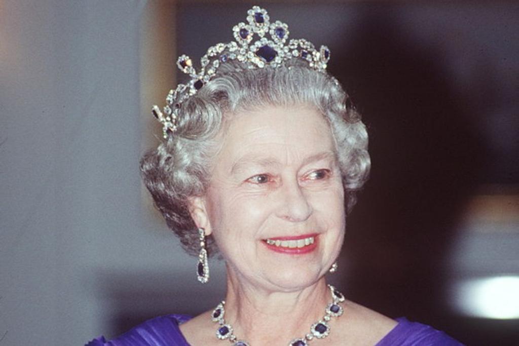 The Modern Sapphire Tiara Queen Elizabeth II
