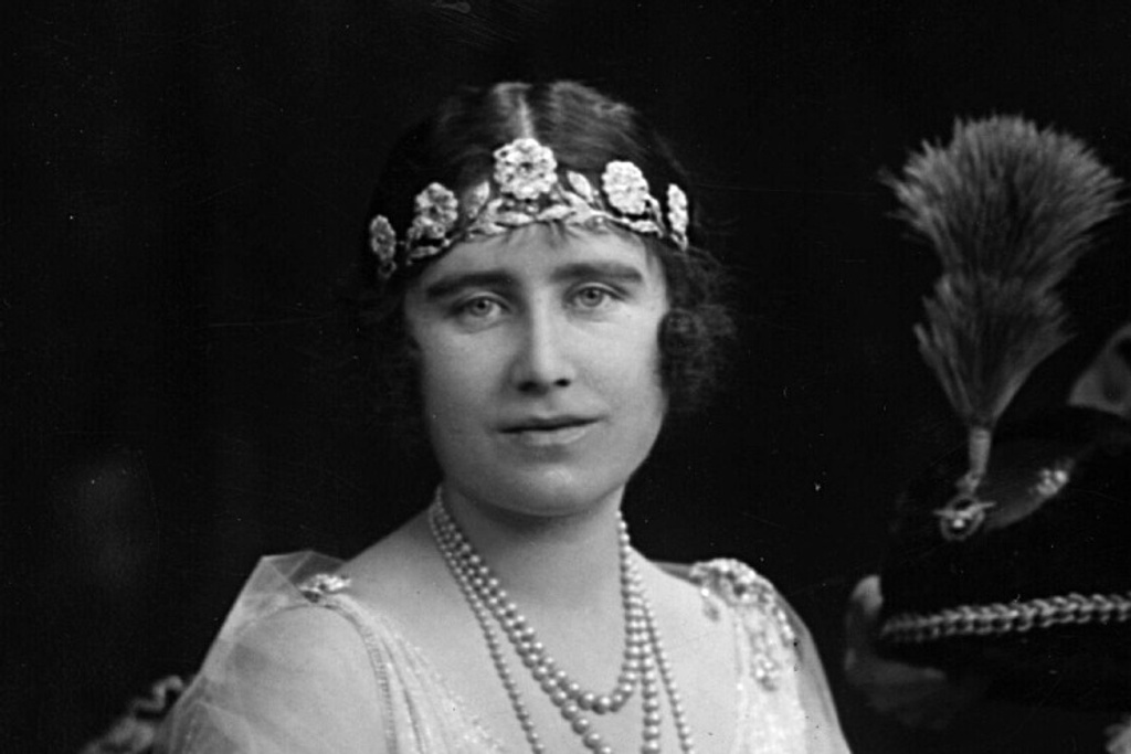 Queen Mary Strathmore Tiara