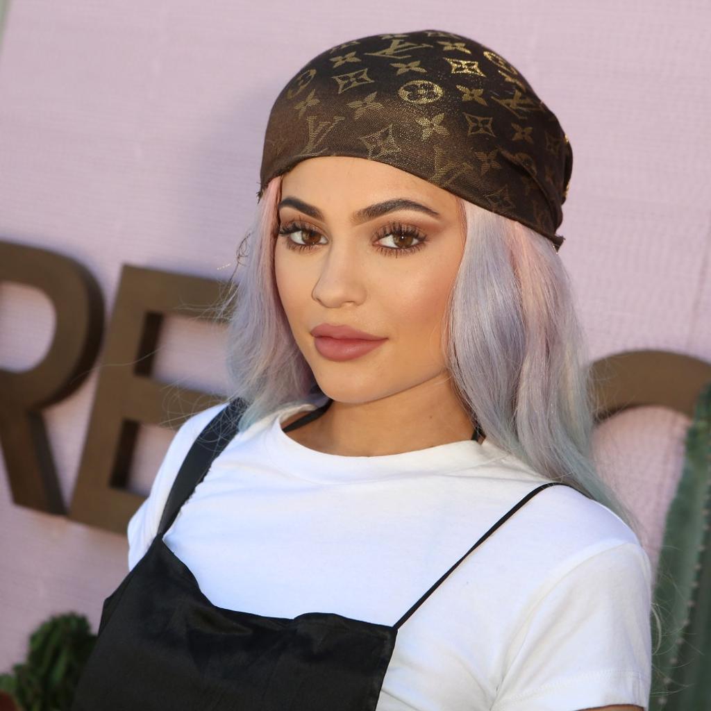 Kylie Jenner Donates $500,000