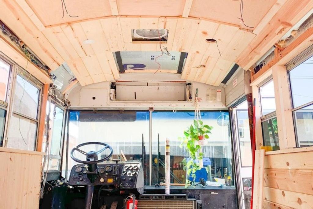 DIY bus build, family