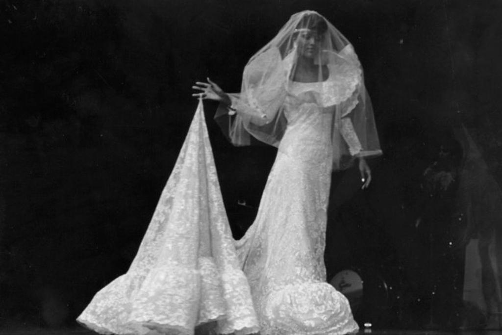 Bride Veil Wedding Tradition