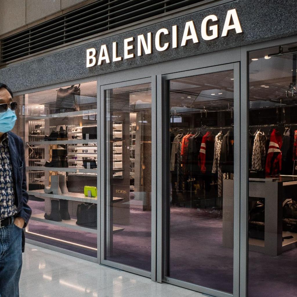 Balenciaga Sneaker, Trend, Distressed