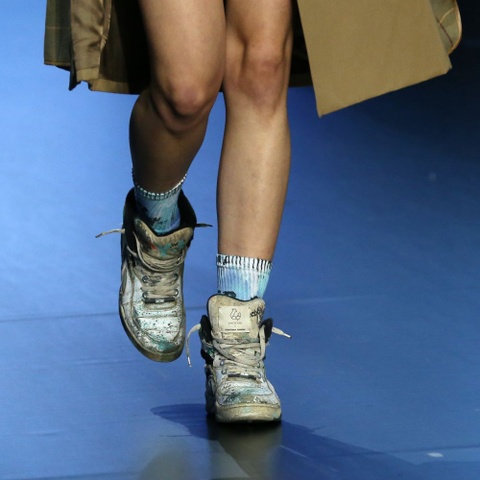 Balenciaga Distressed, Dirty Sneaker