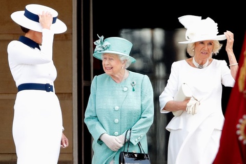Royal Family, Hats, Fashion