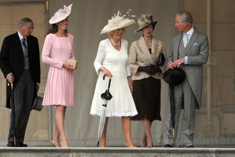 Royal Family, Camilla, Fashion