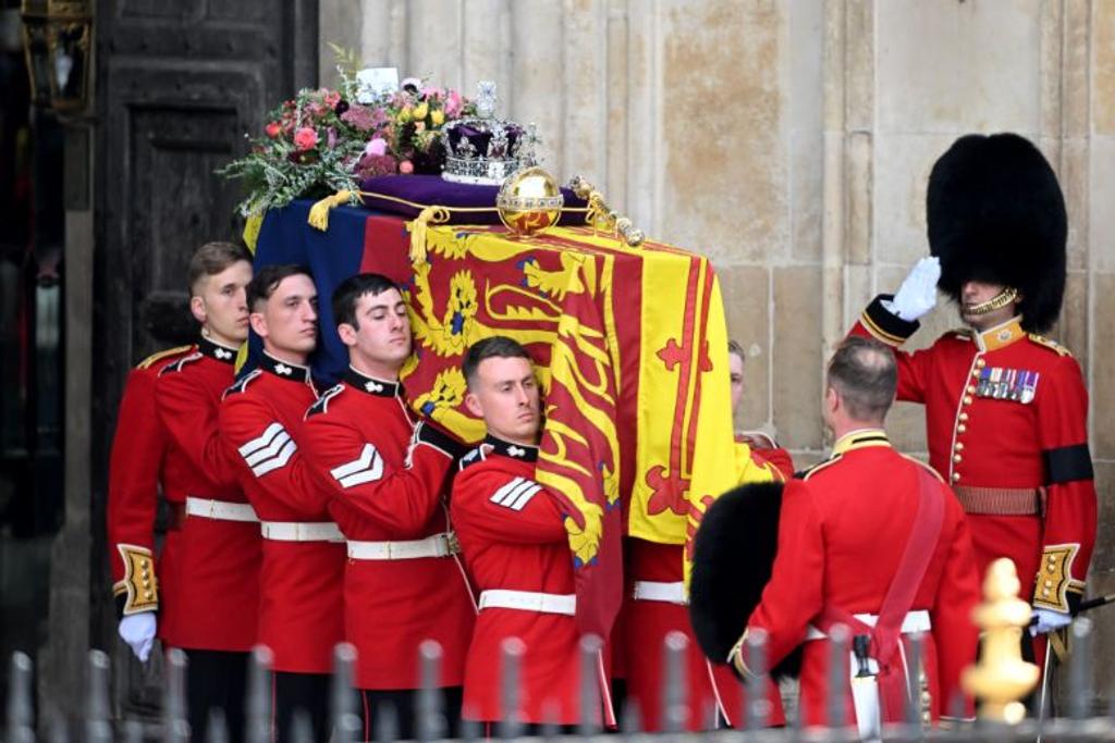Queen Elizabeth Company Funeral