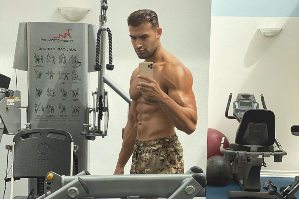 Sam Asghari fitness transformation workout