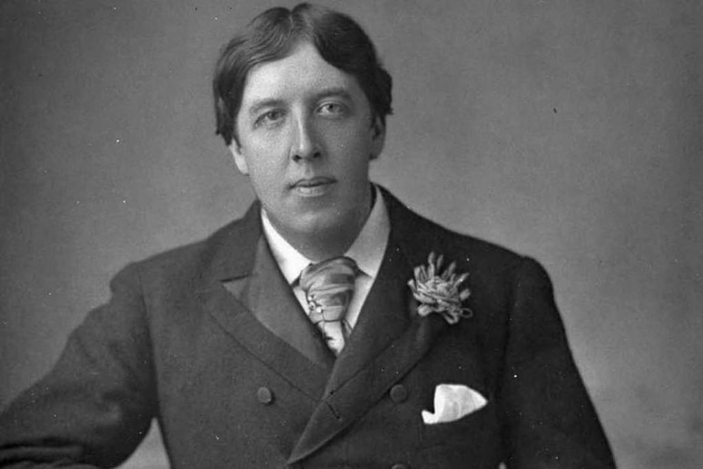 Oscar Wilde LGBTQ Author